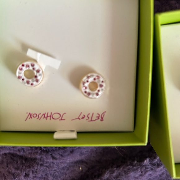 Betsey J bundle - Picture 3 of 5